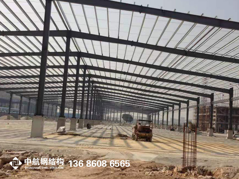 钢结构厂房发生渗水的原因有哪些(图2) 钢结构厂房发生渗水的原因有哪些(图2)