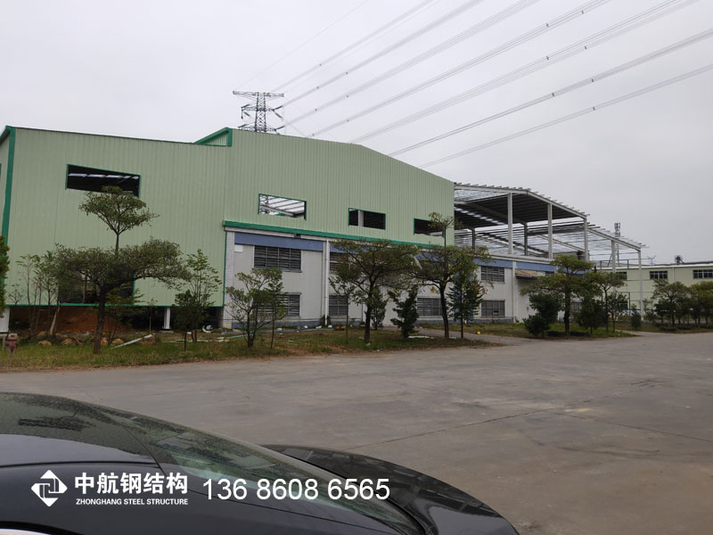 钢结构厂房的维修与保养(图1) 钢结构厂房的维修与保养(图1)